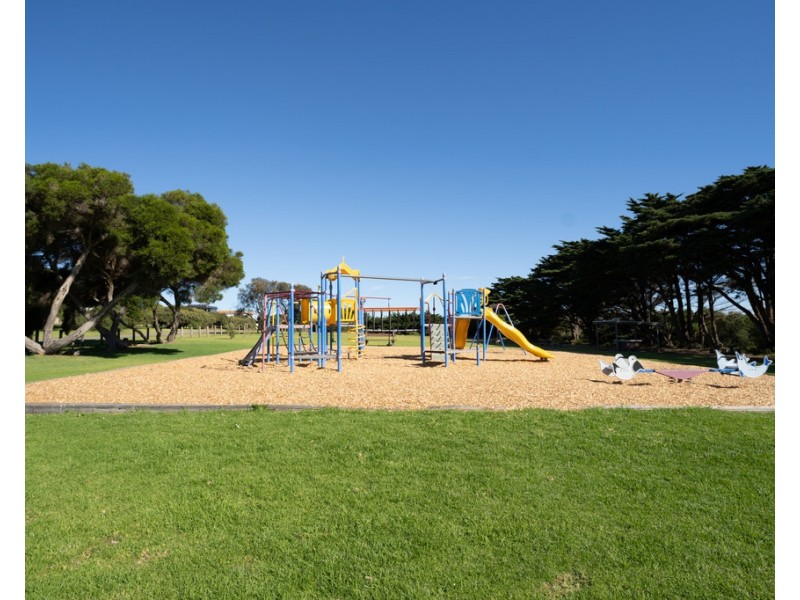 1/5 Keam Crescent, San Remo VIC 3925