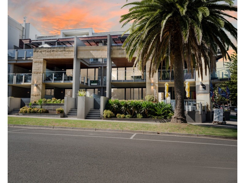 12/4 The Esplanade, Cowes VIC 3922