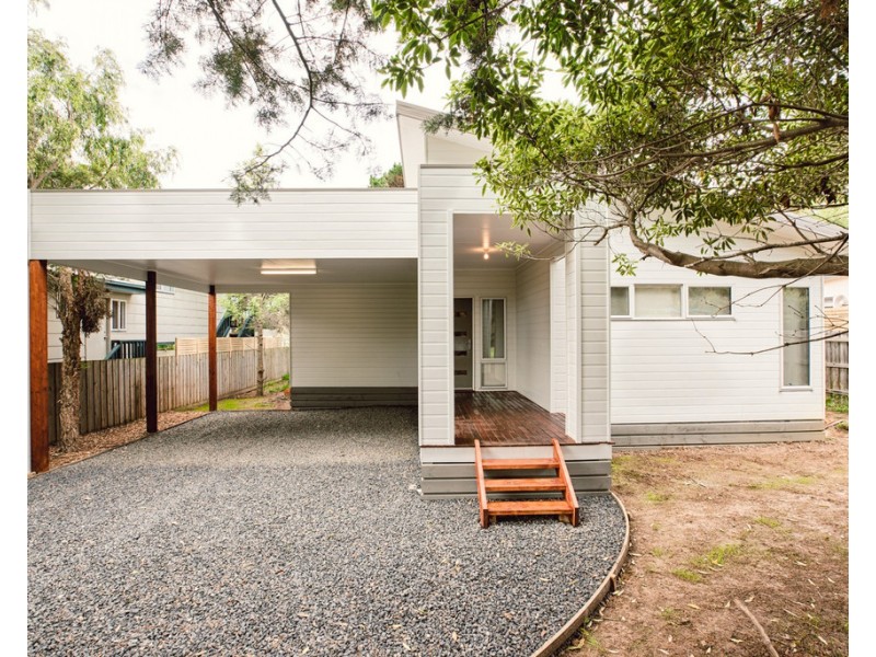 32 Teddy Bear Lane, Cowes VIC 3922