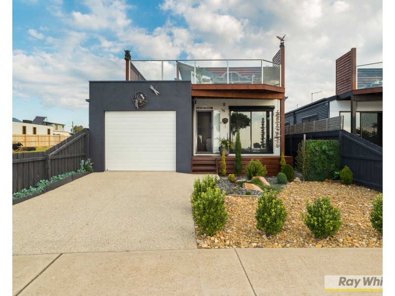 99 Phillip Island Road, Surf Beach VIC 3922