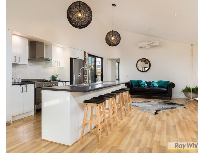 99 Phillip Island Road, Surf Beach VIC 3922