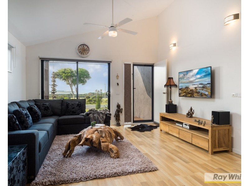 99 Phillip Island Road, Surf Beach VIC 3922