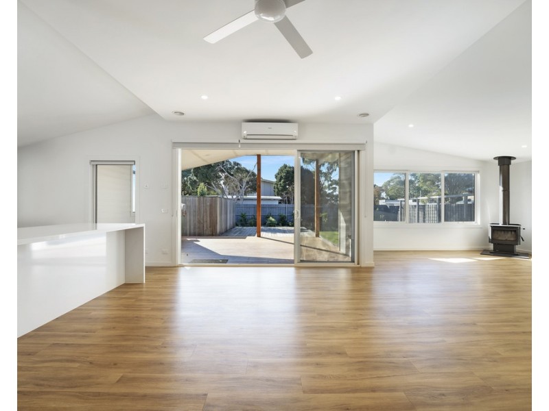 15 Kenwyn Court, Cowes VIC 3922