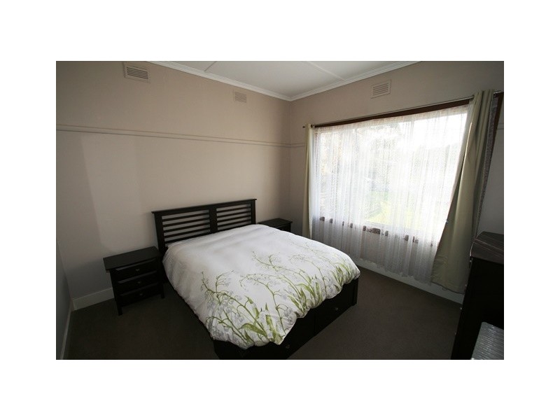 17 Outlook Drive, Cowes VIC 3922