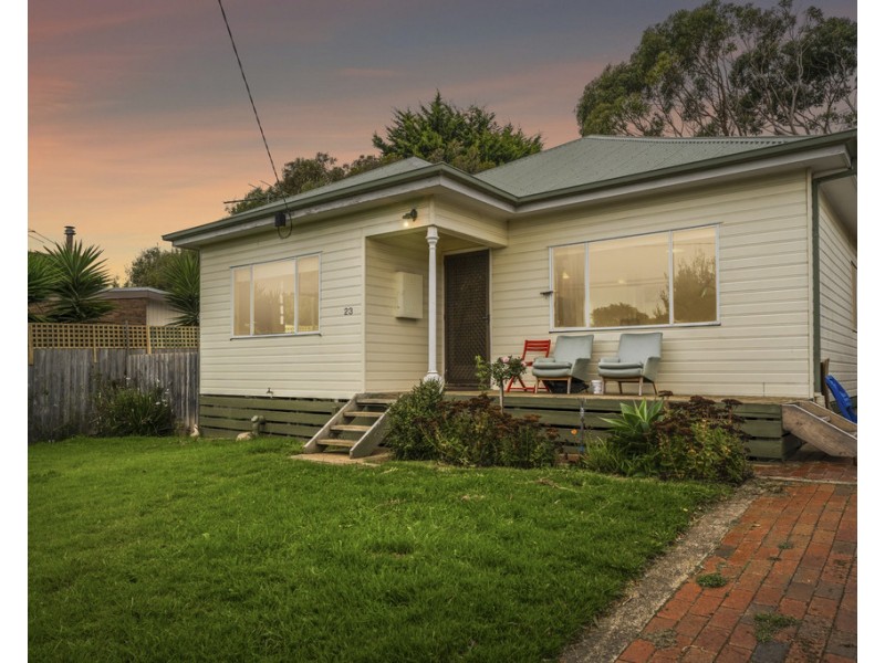 23 San Remo Crescent, Sunset Strip VIC 3922