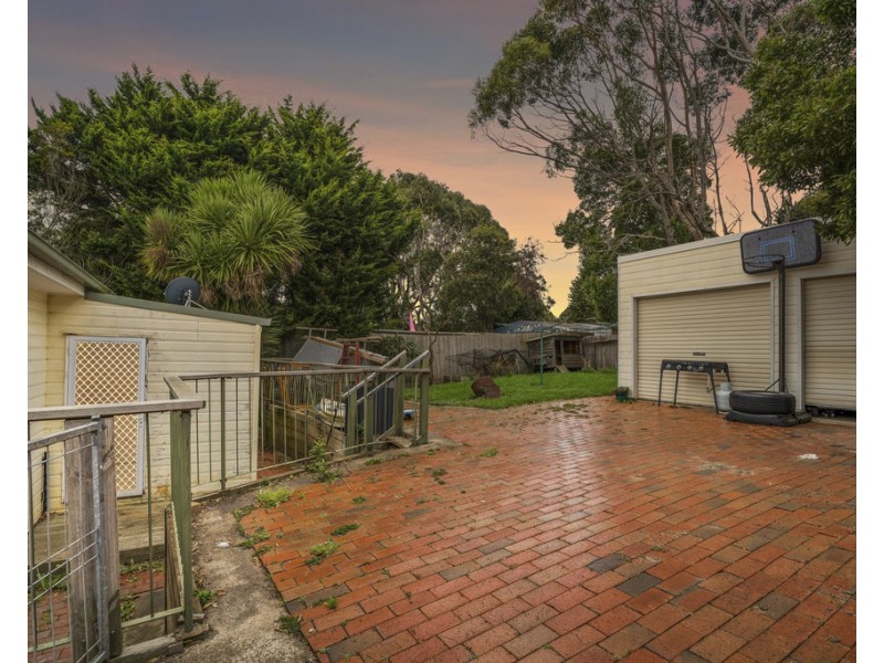23 San Remo Crescent, Sunset Strip VIC 3922
