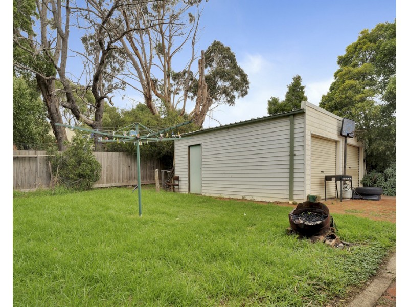 23 San Remo Crescent, Sunset Strip VIC 3922