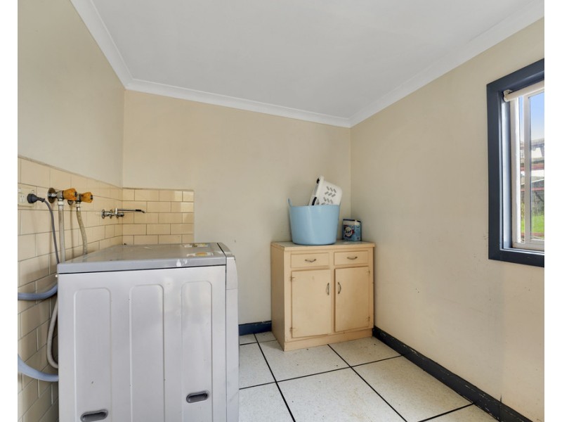 23 San Remo Crescent, Sunset Strip VIC 3922