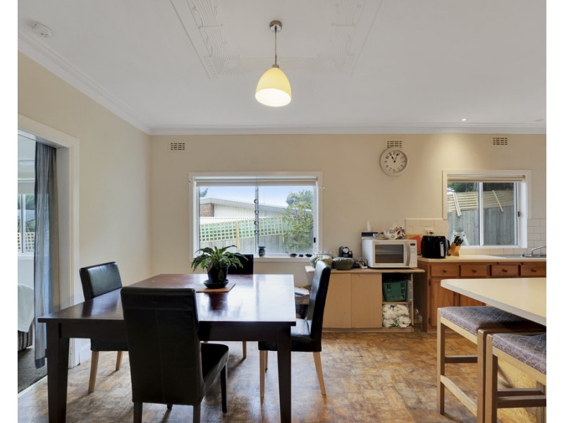 23 San Remo Crescent, Sunset Strip VIC 3922