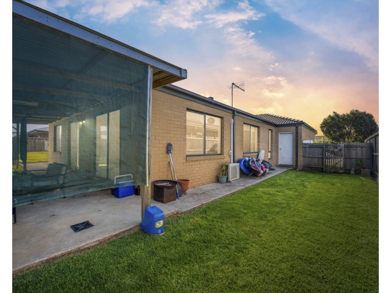 3 Waldorf Road, Cowes VIC 3922