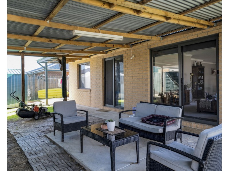 3 Waldorf Road, Cowes VIC 3922