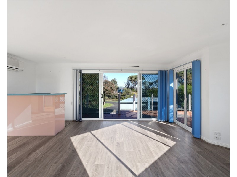 23 Park Road, San Remo VIC 3925