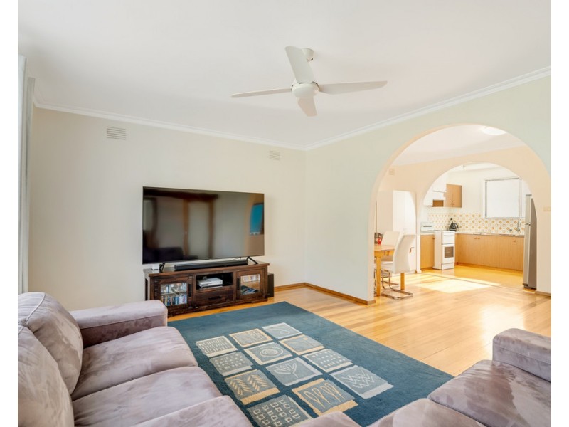 2/32 Parrakoola Way, Cowes VIC 3922