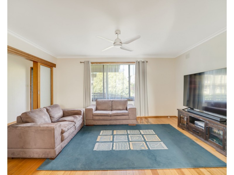 2/32 Parrakoola Way, Cowes VIC 3922