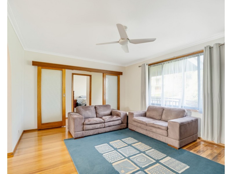 2/32 Parrakoola Way, Cowes VIC 3922