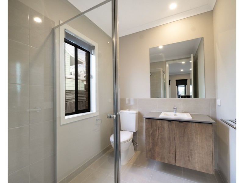 9B Malcalm Avenue, Surf Beach VIC 3922