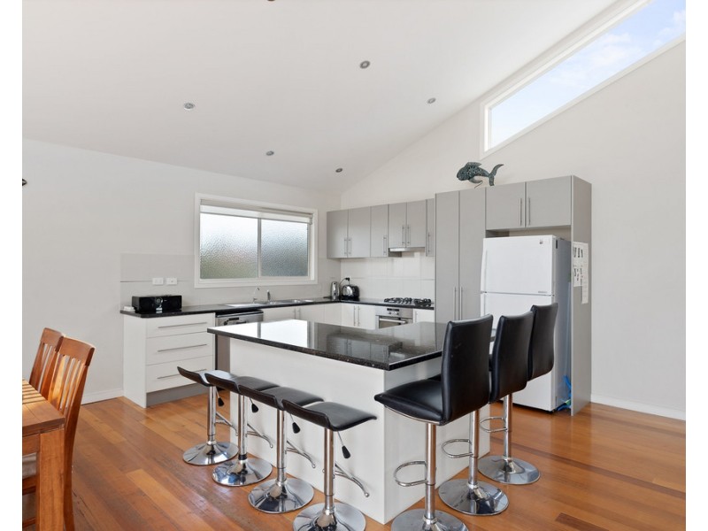 11 Sunset Drive, Sunset Strip VIC 3922