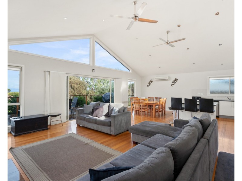 11 Sunset Drive, Sunset Strip VIC 3922