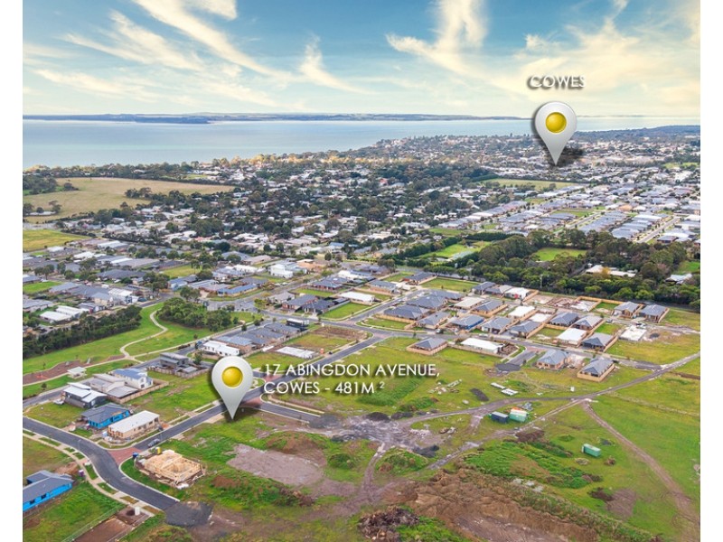 17 Abingdon Avenue, Cowes VIC 3922