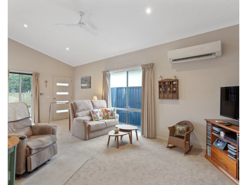 143/48 Settlement Road, Cowes VIC 3922