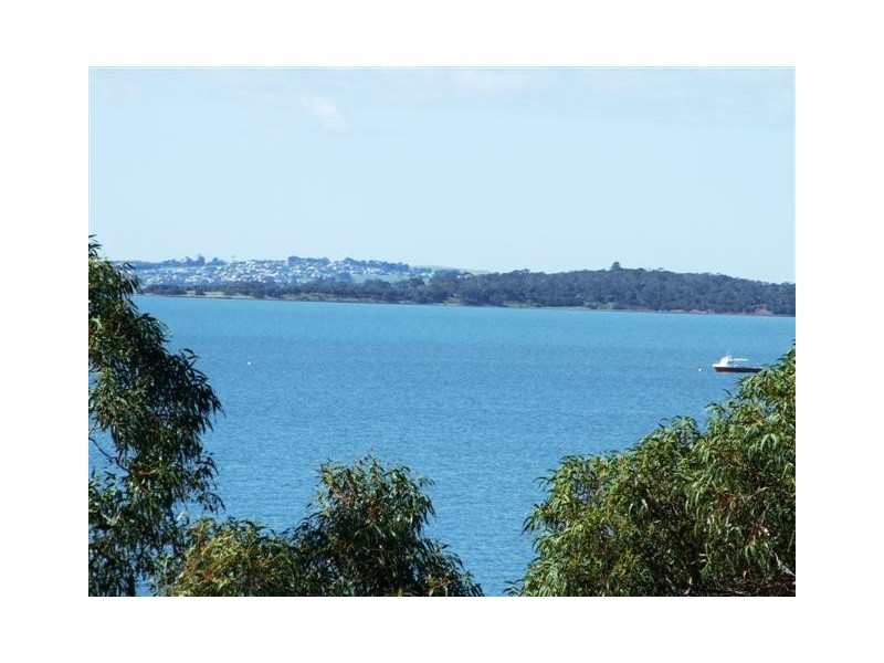 27 Waterloo Street, Rhyll VIC 3923