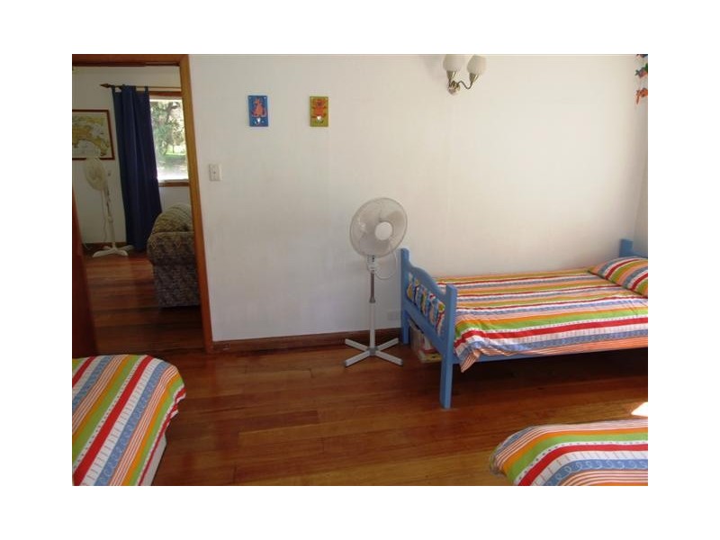 4 Silverleaves Avenue, Silverleaves VIC 3922