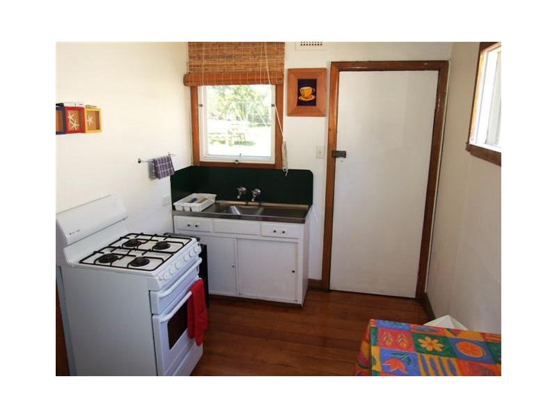 4 Silverleaves Avenue, Silverleaves VIC 3922