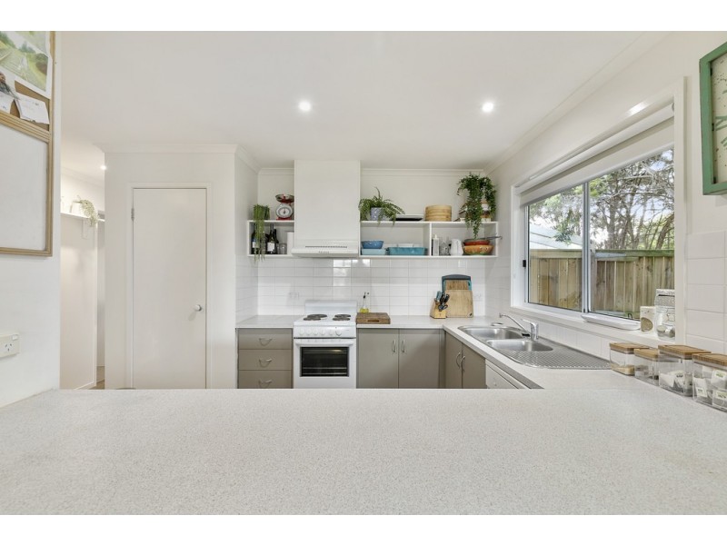 13 Diane Crescent, Wimbledon Heights VIC 3922