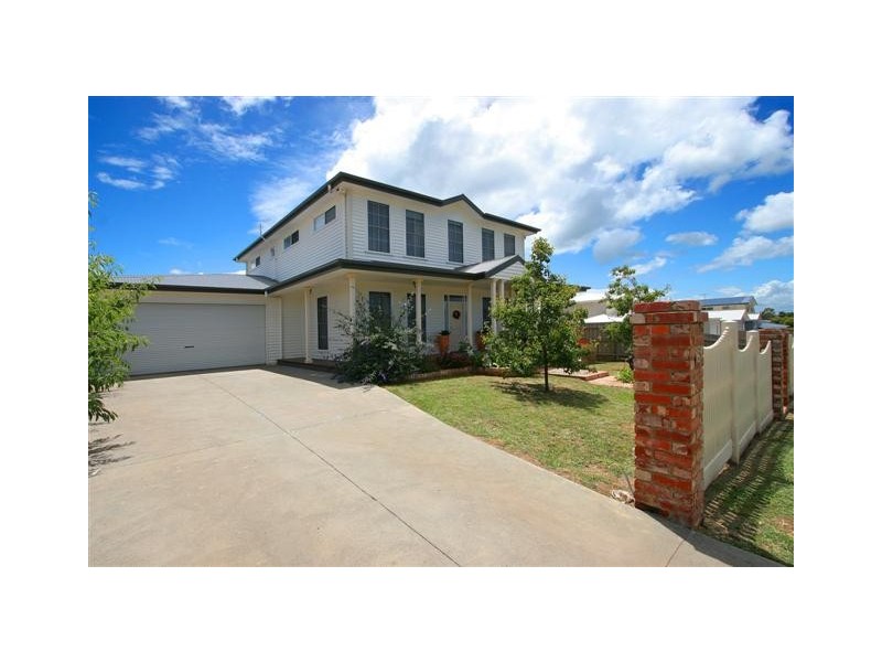 16 Anthony Court, Cowes VIC 3922