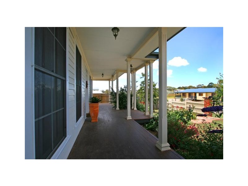 16 Anthony Court, Cowes VIC 3922