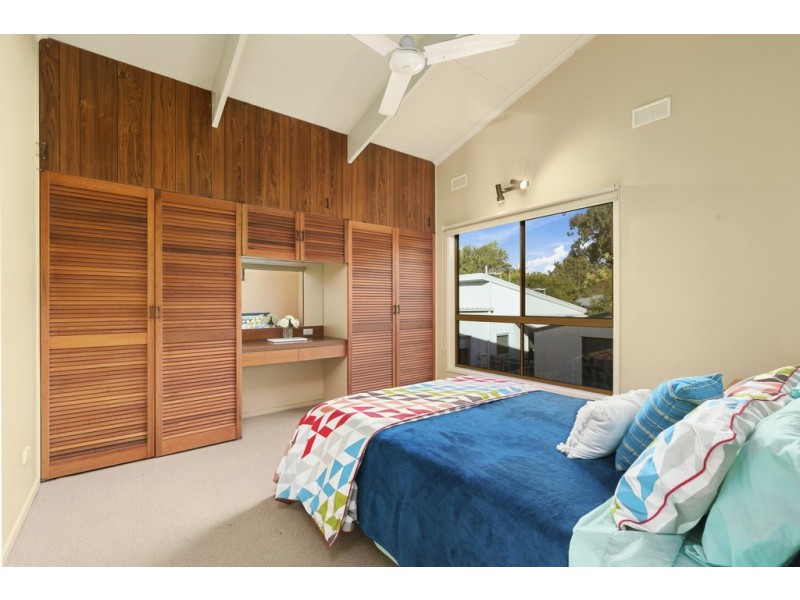 231 Church Street, Cowes VIC 3922