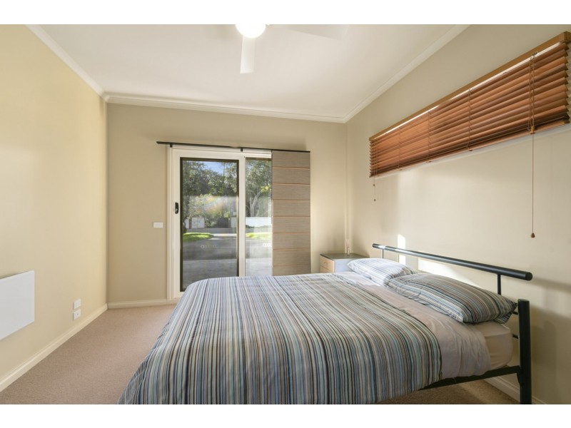 231 Church Street, Cowes VIC 3922