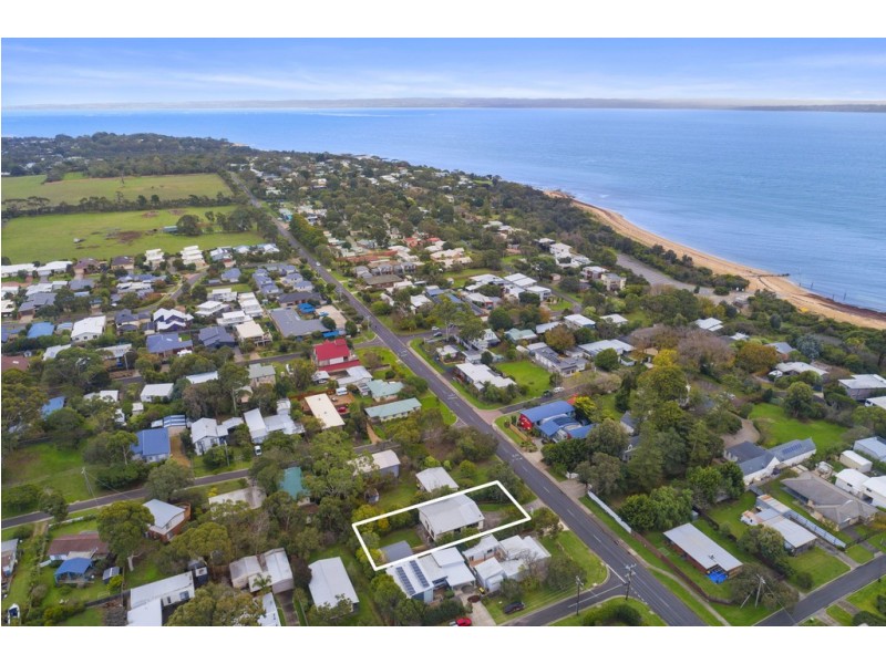 231 Church Street, Cowes VIC 3922
