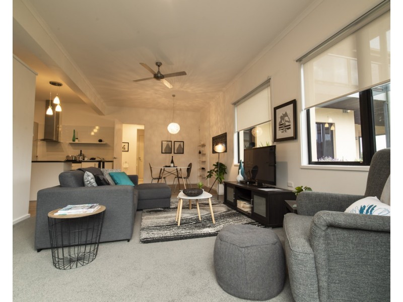 124-128 Red Rocks Road, Cowes VIC 3922