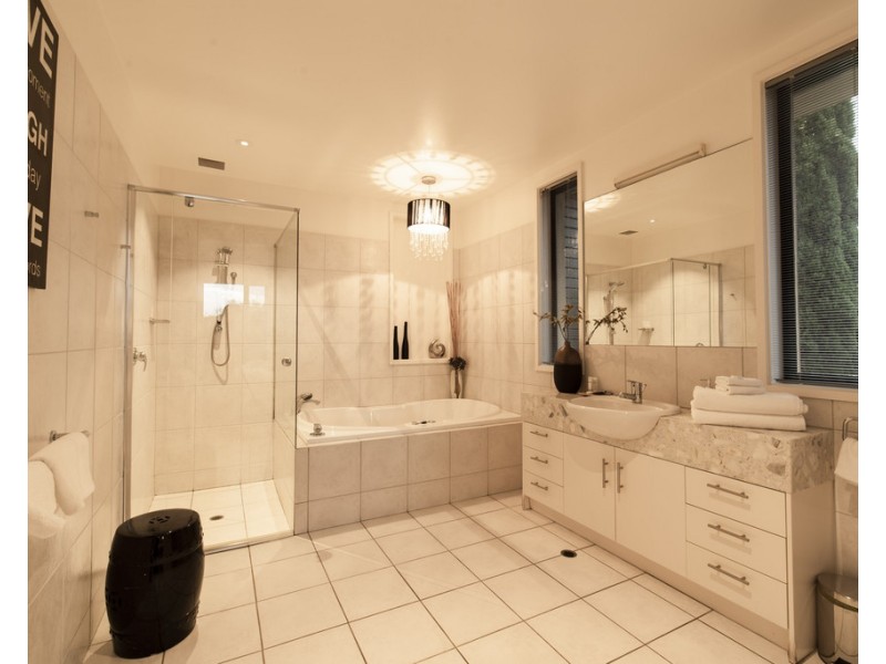 124-128 Red Rocks Road, Cowes VIC 3922