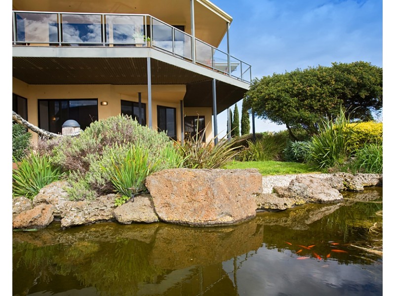 124-128 Red Rocks Road, Cowes VIC 3922