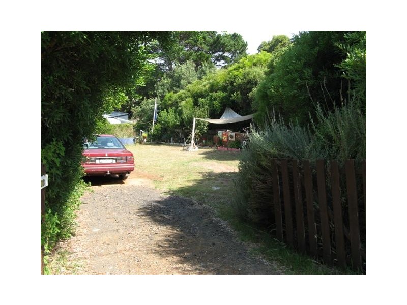 16 Bermagui Crescent, Sunset Strip VIC 3922