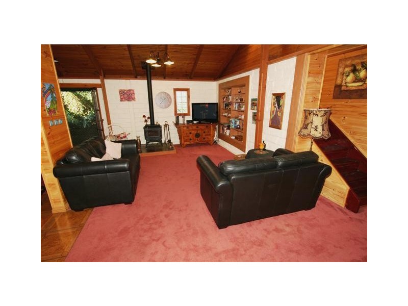 2 Rosewall Crt, Wimbledon Heights VIC 3922