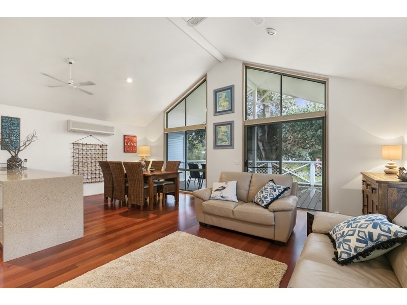 12 Honeysuckle Grove, Silverleaves VIC 3922