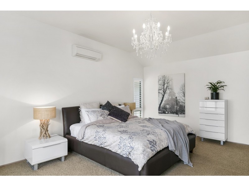 12 Honeysuckle Grove, Silverleaves VIC 3922