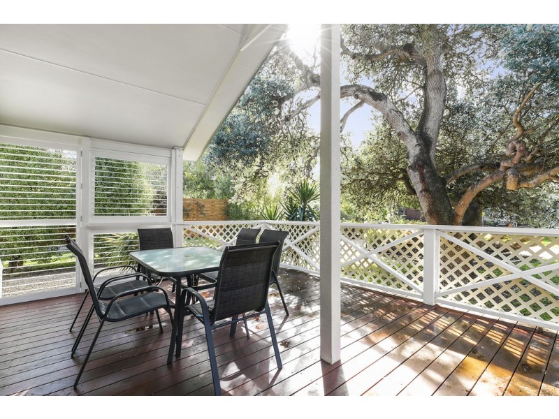 12 Honeysuckle Grove, Silverleaves VIC 3922