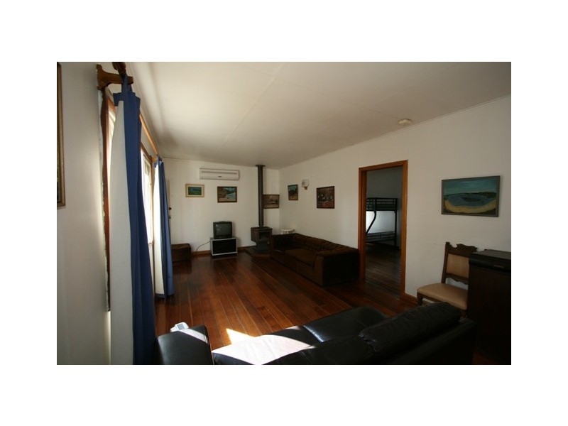 4 Silverleaves Avenue, Silverleaves VIC 3922