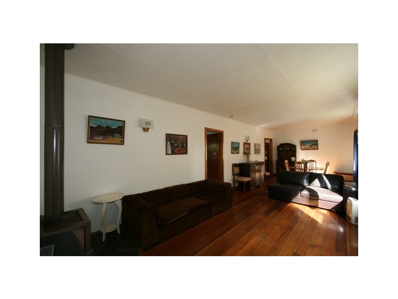 4 Silverleaves Avenue, Silverleaves VIC 3922