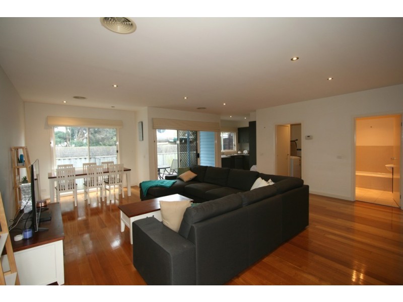 3/12 Grandview Grove, Cowes VIC 3922