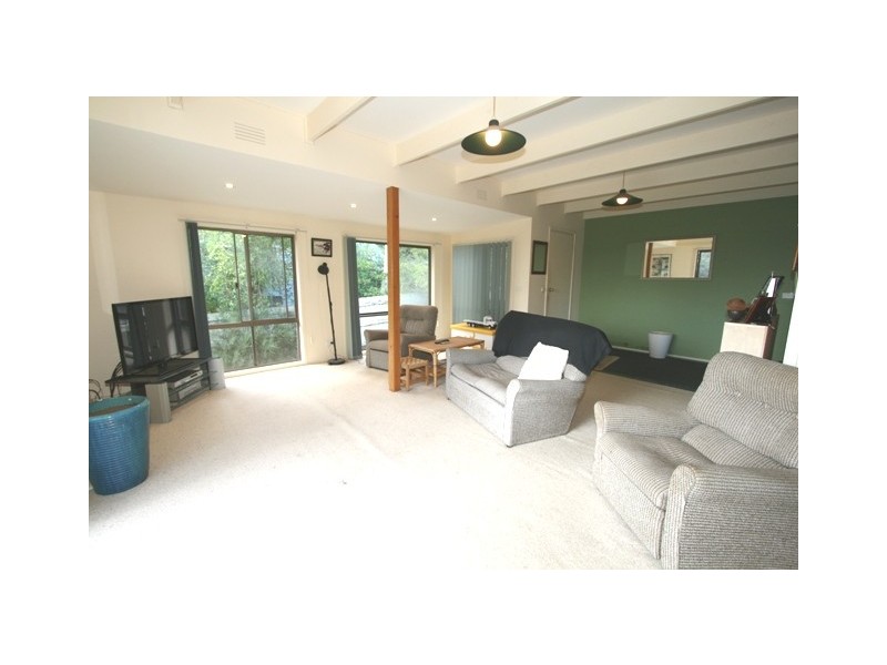 36 Terry Crescent, Wimbledon Heights VIC 3922