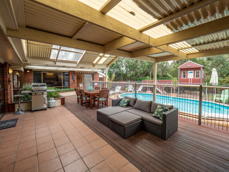 2 Blue Gum Court, Cowes VIC 3922
