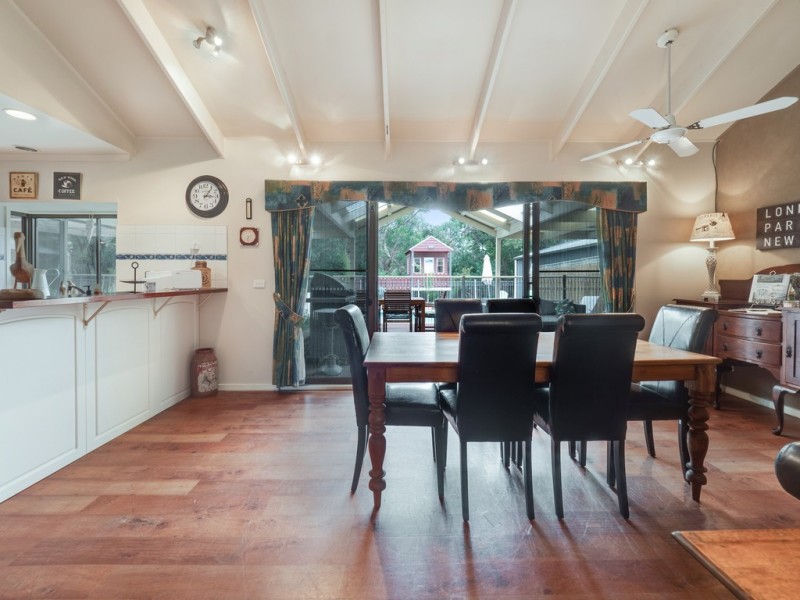 2 Blue Gum Court, Cowes VIC 3922