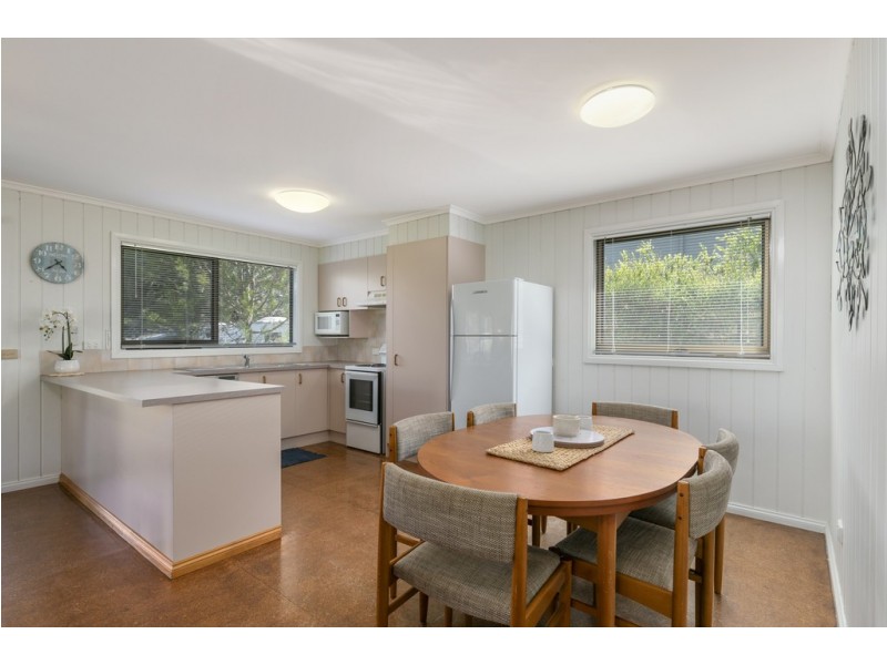 11 Cypress Court, Cowes VIC 3922