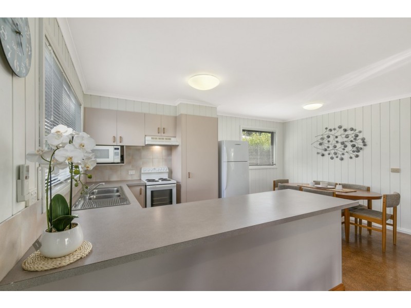 11 Cypress Court, Cowes VIC 3922