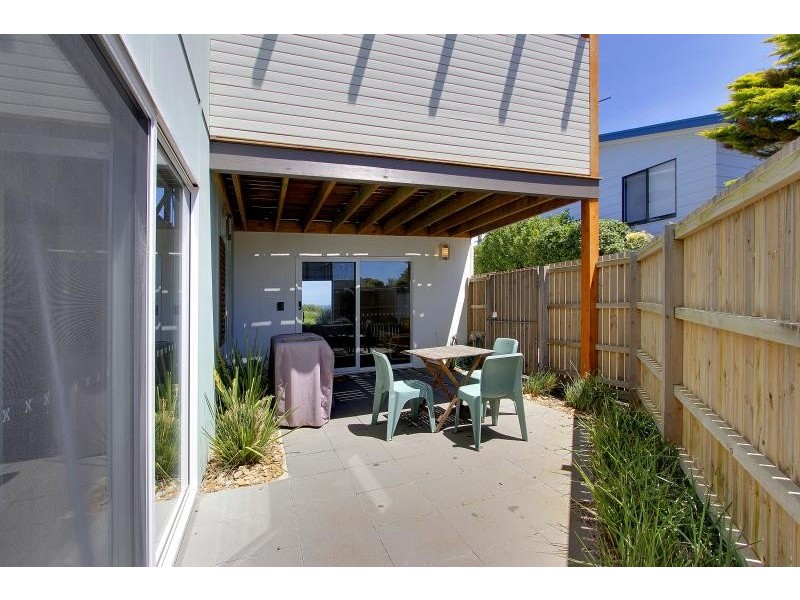 72 The Esplanade, Sunderland Bay VIC 3922